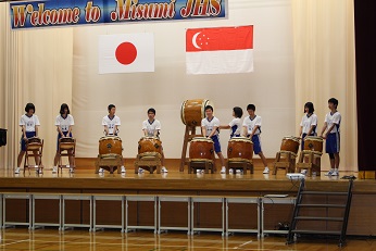 龍驤太鼓で歓迎