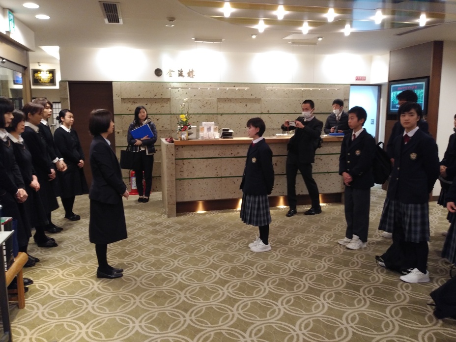 金波楼の方へお別れ