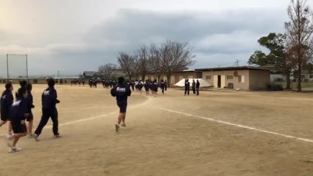駅伝大会に向けて朝練
