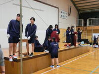 割り幕の取り付け