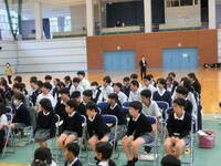 息をのんで鑑賞